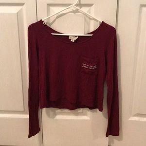 Trendy LA HEARTS top!